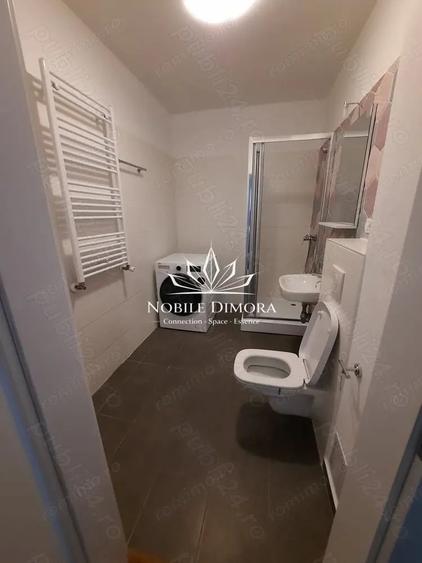 Apartament cu 3 camere semidecomandat în Tipografilor