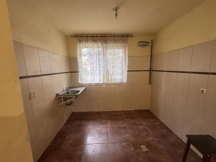 Casă cu 3 camere cu Teren 337 Mp în Central
