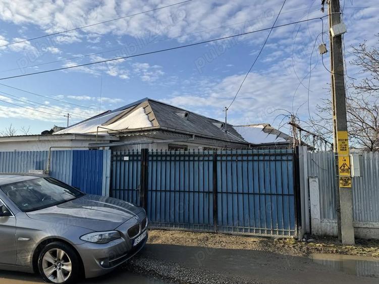Casă cu 3 camere în Central