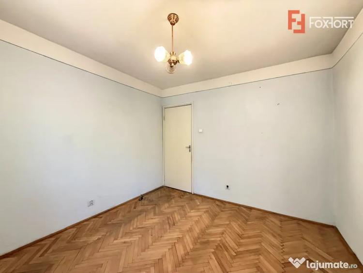 Apartament cu 3 camere semidecomandat în Circumvalațiunii