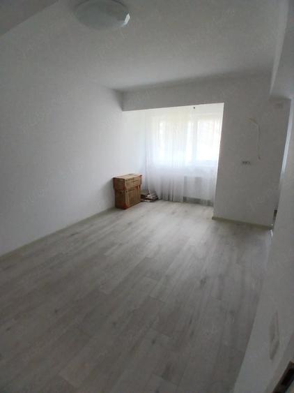 Apartament cu 2 camere decomandat în Progresul