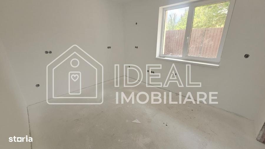 Casă cu 4 camere cu Teren 250 Mp în Central