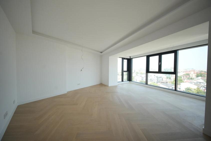 Apartament cu 3 camere decomandat în Unirii