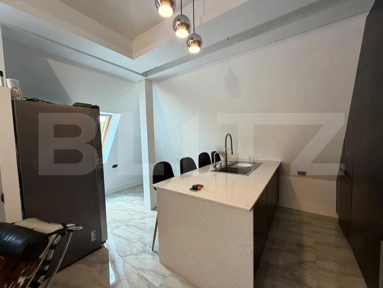 Apartament cu 3 camere semidecomandat în Mănăștur