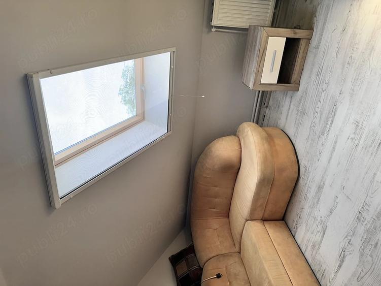 Apartament cu 3 camere decomandat în Iosia