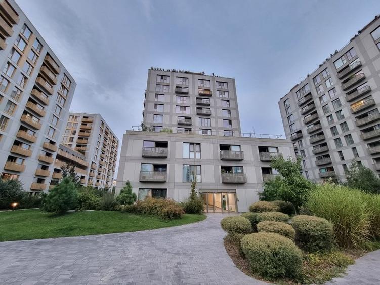 Apartament cu 2 camere semidecomandat în Aviației