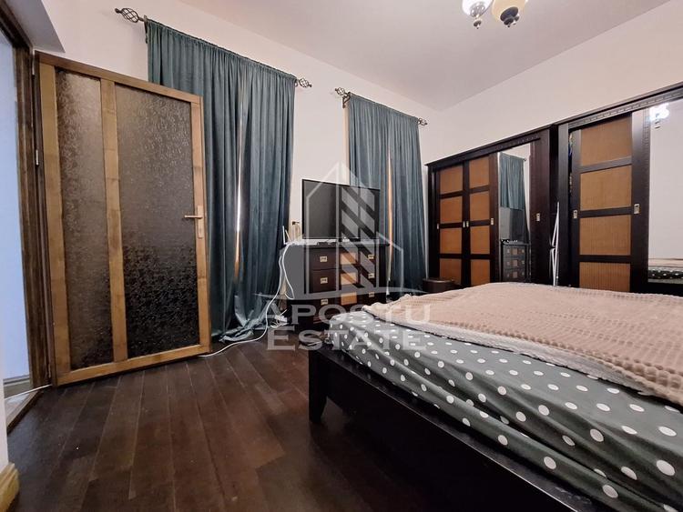 Apartament cu 2 camere semidecomandat, mobilat în Central