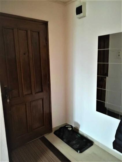 Apartament cu 2 camere decomandat în Tolstoi