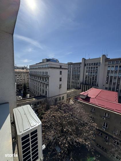 Apartament cu 2 camere semidecomandat, mobilat în Universitate