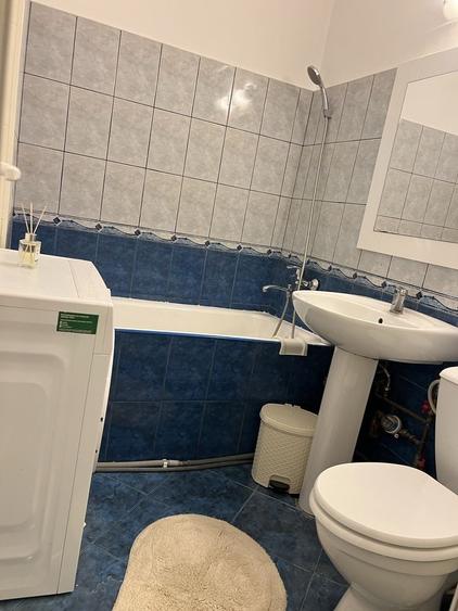 Apartament cu 2 camere semidecomandat în Titulescu