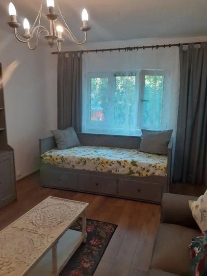 Apartament cu 2 camere decomandat, mobilat în Gorjului
