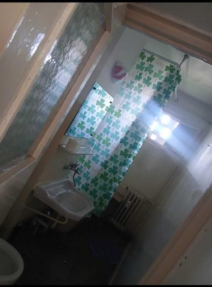 Apartament cu 2 camere semidecomandat în Malu Roșu