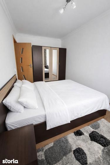 Apartament cu 3 camere decomandat în Ostroveni