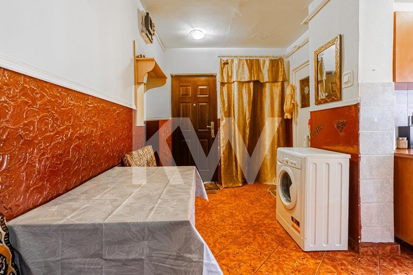 Apartament cu 3 camere decomandat, mobilat în Bartolomeu