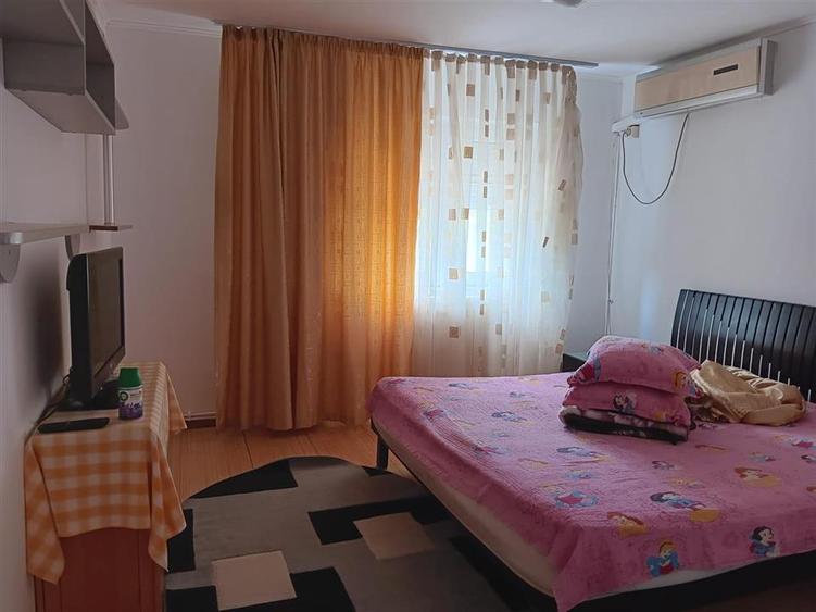 Apartament cu 3 camere decomandat, mobilat în Frumoasa