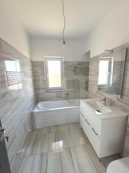Duplex cu 3 camere cu Canalizare în Burdujeni