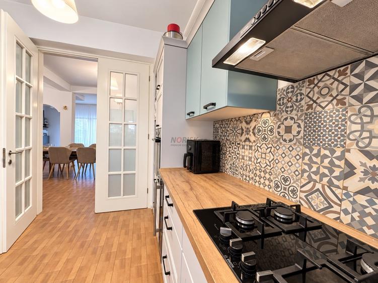 Duplex cu 5 camere cu Canalizare în Dămăroaia