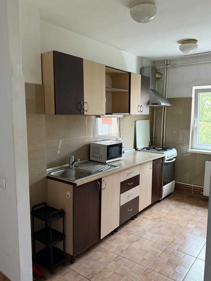 Apartament cu 2 camere semidecomandat în Grigorescu