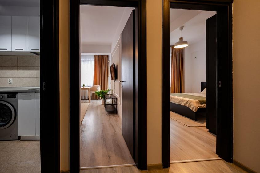 Apartament cu 2 camere decomandat, mobilat în Vatra Luminoasă