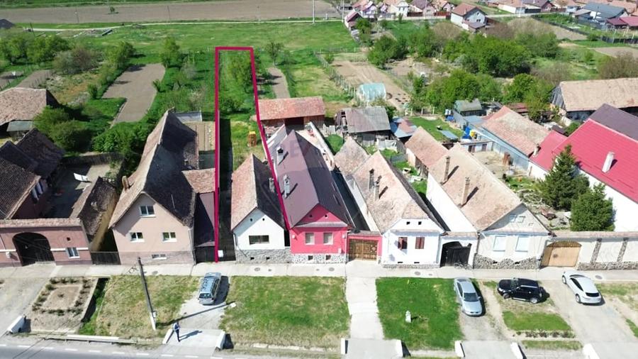 Casă cu 2 camere cu Teren 913 Mp în Șaroș pe Târnave