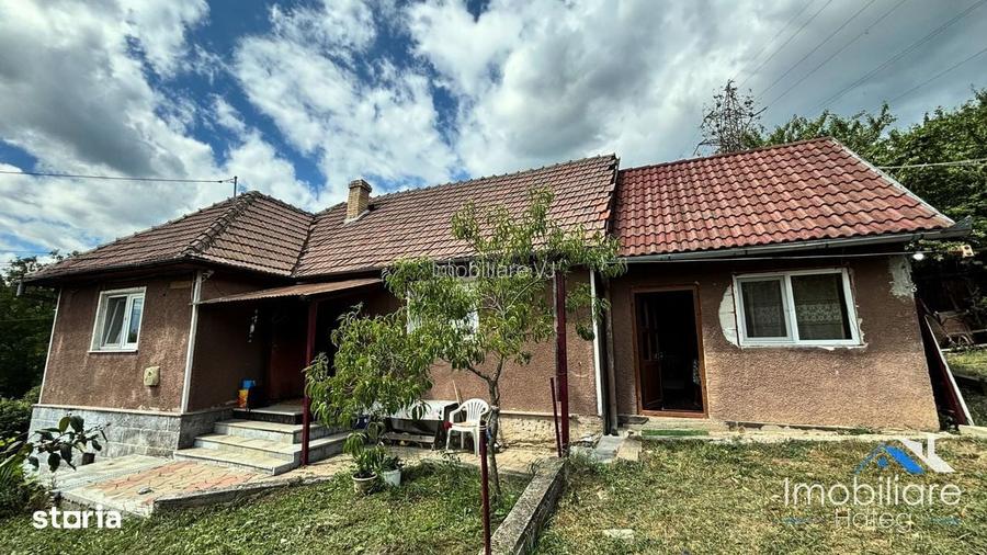Casa 3 camere de vanzare Str. Magurii | Petrosani Nord