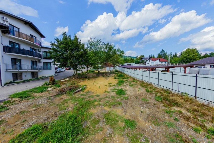 Teren Construcții intravilan de 692 mp, în Valea Borcutului