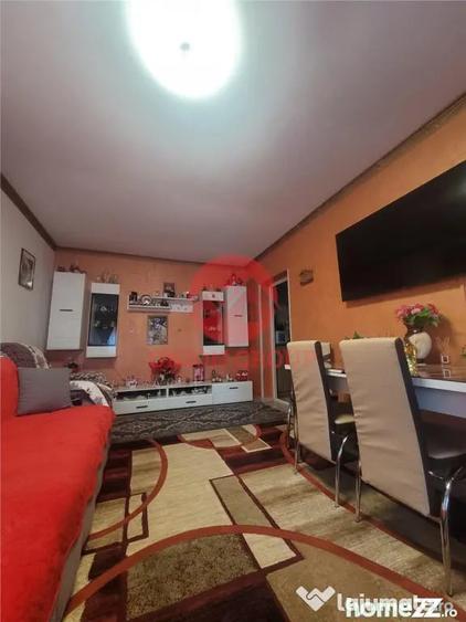 Casă cu 3 camere cu Teren 236 Mp în Central