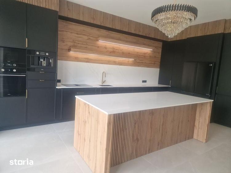 Casă cu 4 camere cu Teren 510 Mp în Central