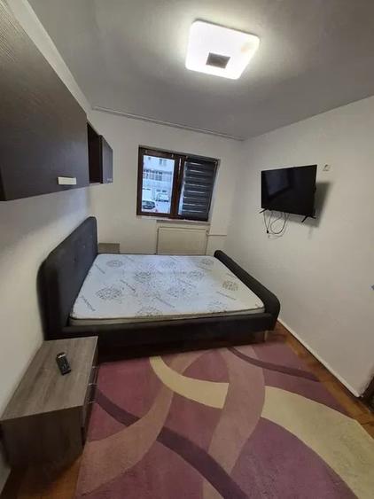 Apartament cu 2 camere semidecomandat în Podgoria