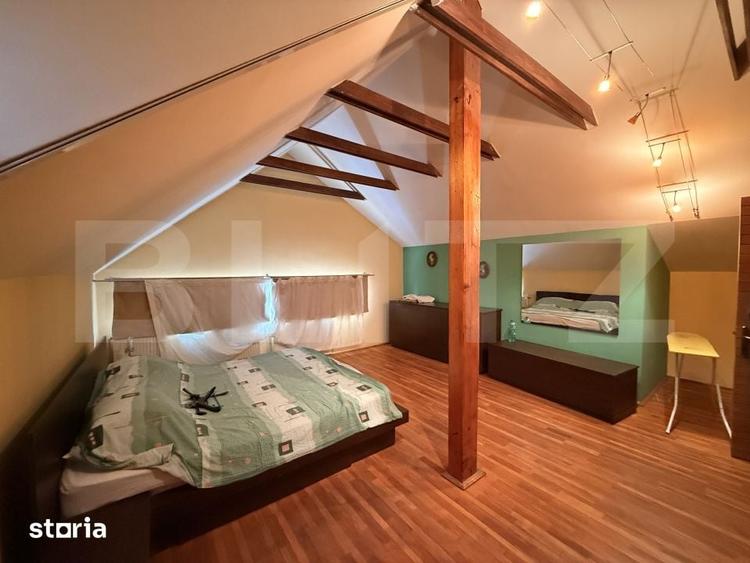 Casă cu 4 camere cu Teren 100 Mp în Siloz