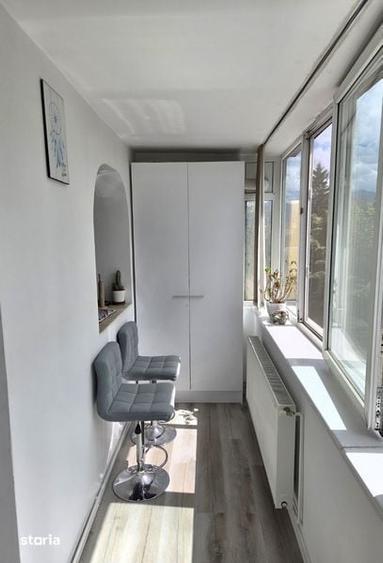 Apartament cu 3 camere în Hărmanului