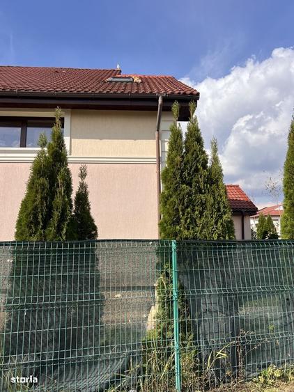 Casă cu 4 camere cu Teren 450 Mp în Nord