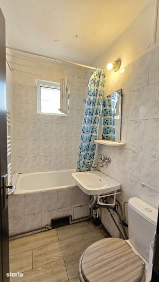Apartament cu 2 camere semidecomandat în Tractorul
