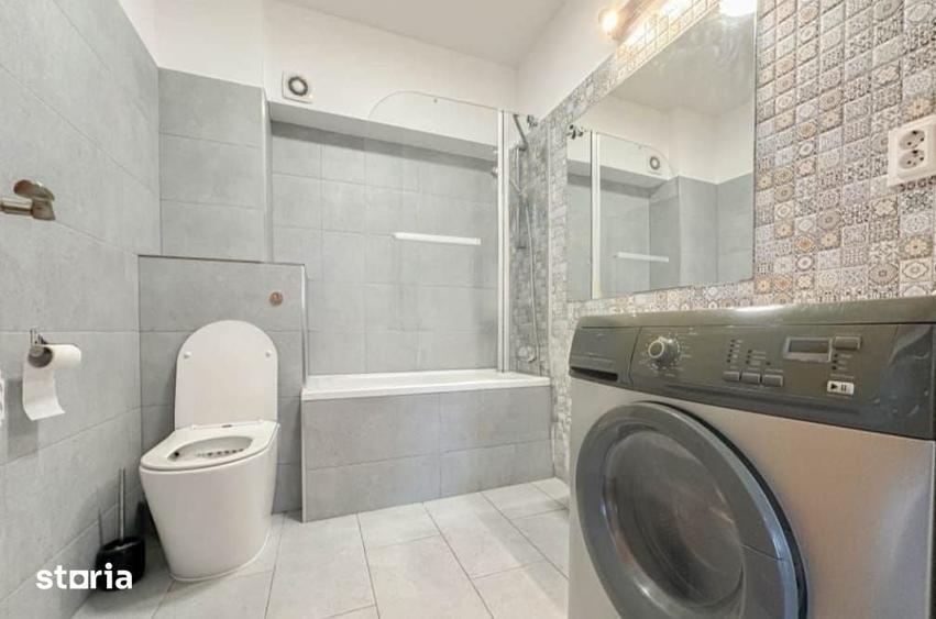 Apartament cu 3 camere semidecomandat în Mărăști
