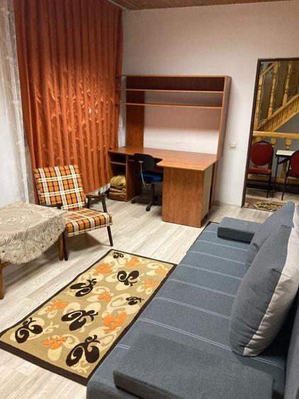 Casă cu 3 camere în Central