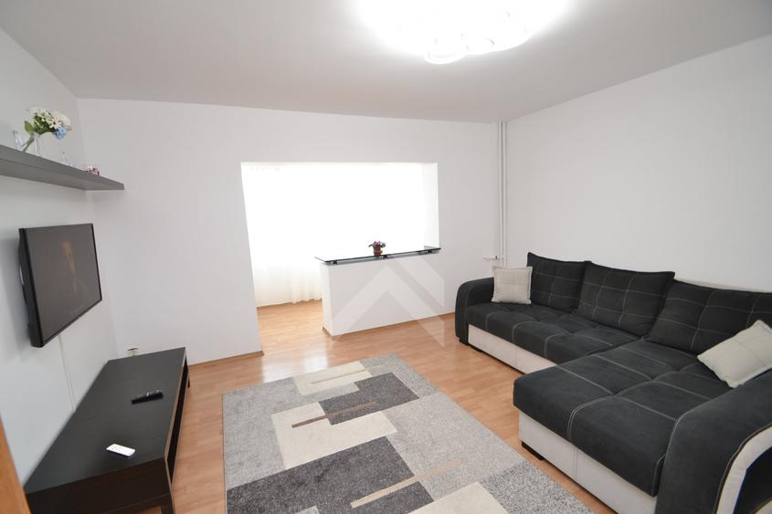 Apartament cu 2 camere decomandat, mobilat în Drumul Taberei