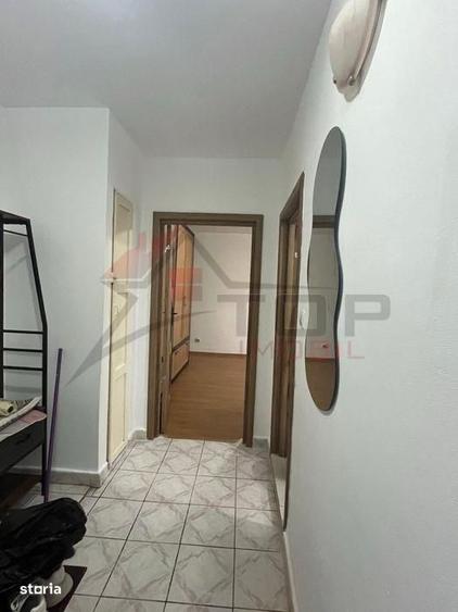 Apartament cu 3 camere în Tudor Vladimirescu