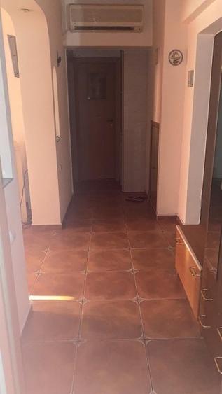 Apartament cu 2 camere decomandat, mobilat în Casa de Cultură