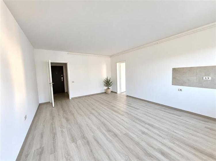 Apartament cu 2 camere decomandat în Sânpetru