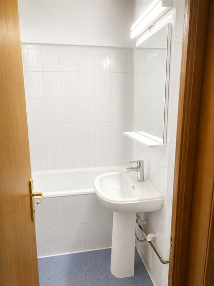 Apartament cu 2 camere decomandat în Tomis III