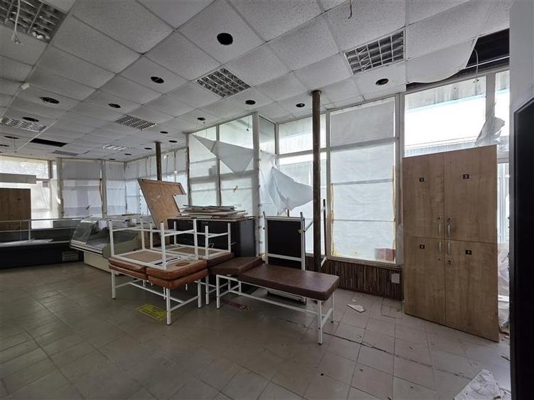Spațiu comercial, de 70 mp, în Central