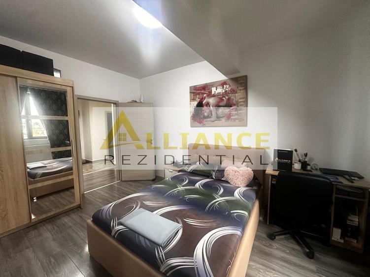 Apartament cu 3 camere semidecomandat, mobilat în Berceni