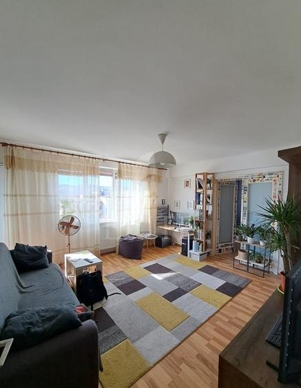 Apartament 2 camere în zona PLOPILOR - 6