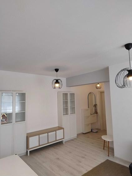 Apartament cu 2 camere decomandat în Ferentari