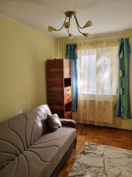 Apartament cu 3 camere semidecomandat în Șagului