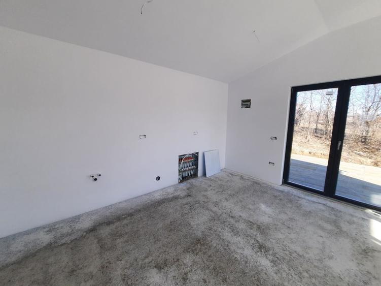 Casă individuală cu 3 camere cu Teren 650 Mp în Negrești (Dobreni)