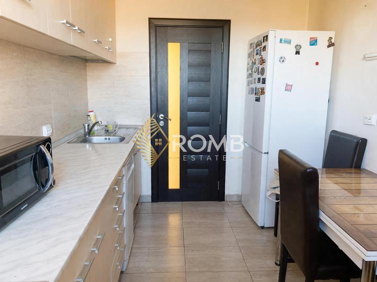 Apartament cu 3 camere decomandat, mobilat în Gheorgheni