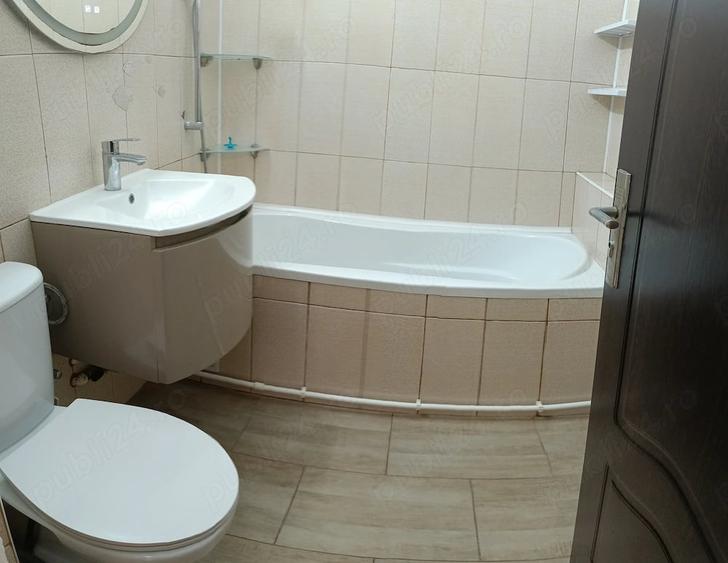Apartament cu 2 camere semidecomandat în City Park Mall