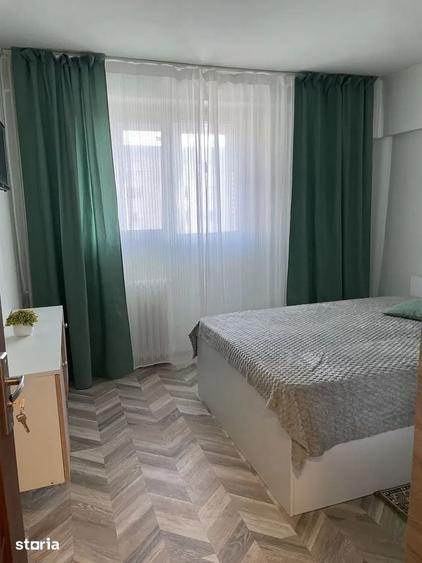 Apartament cu 3 camere decomandat, mobilat în Lacul Tei