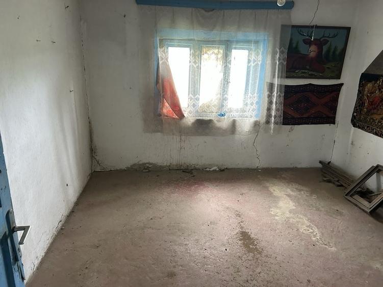 Casă cu 4 camere în Slava Rusă